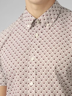 Ben Sherman Shirts^Block Geo Print Shirt - Dark Red