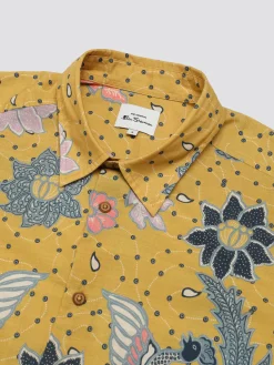 Ben Sherman Shirts^Signature Abstract Botanical Print - Sunflower