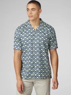 Ben Sherman Shirts^Signature Retro Geo Print Shirt - Grass Green