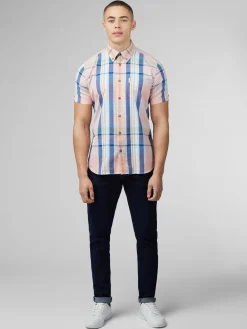 Ben Sherman Shirts^Signature Seersucker Check Shirt - Pale Pink
